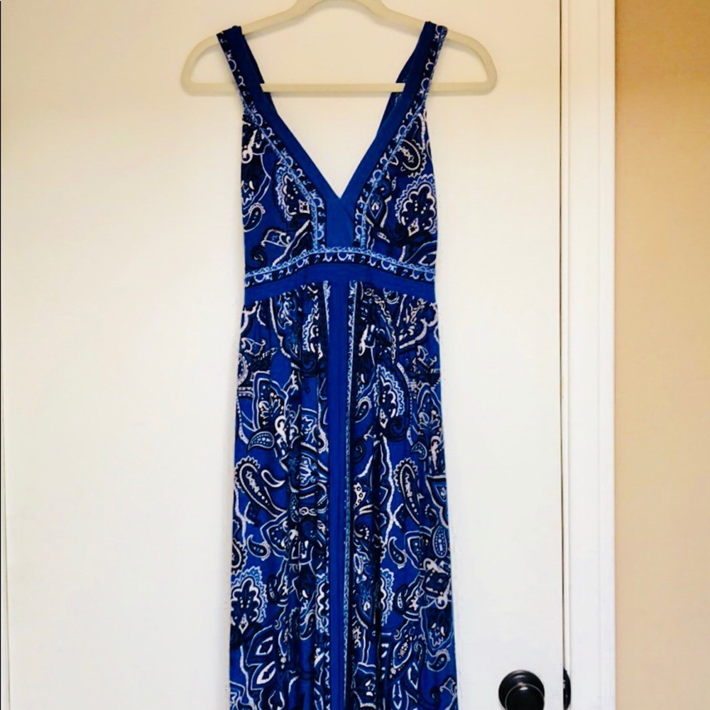 INC stretch maxi with blue bandana print